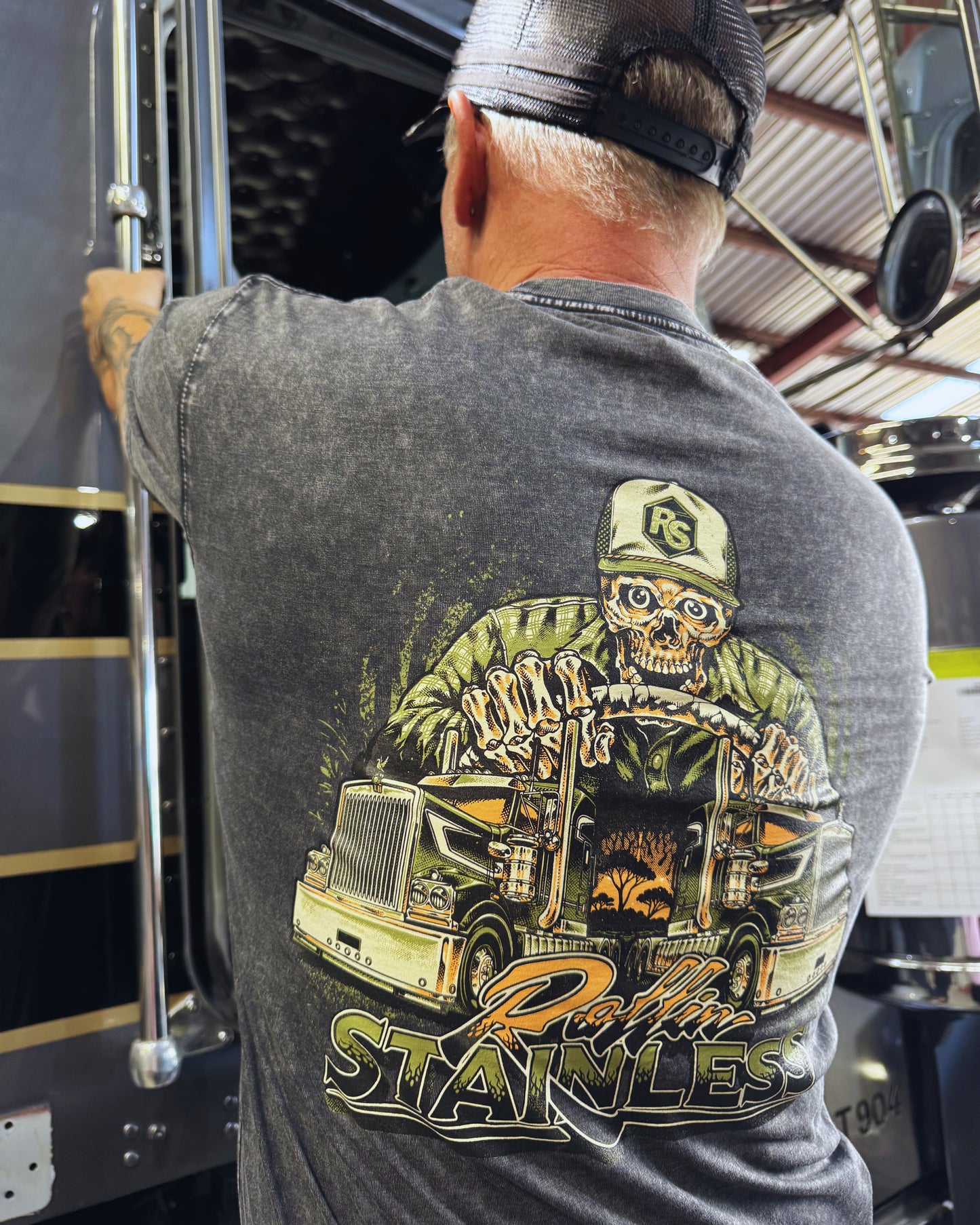 Truckin' Skelly Tee