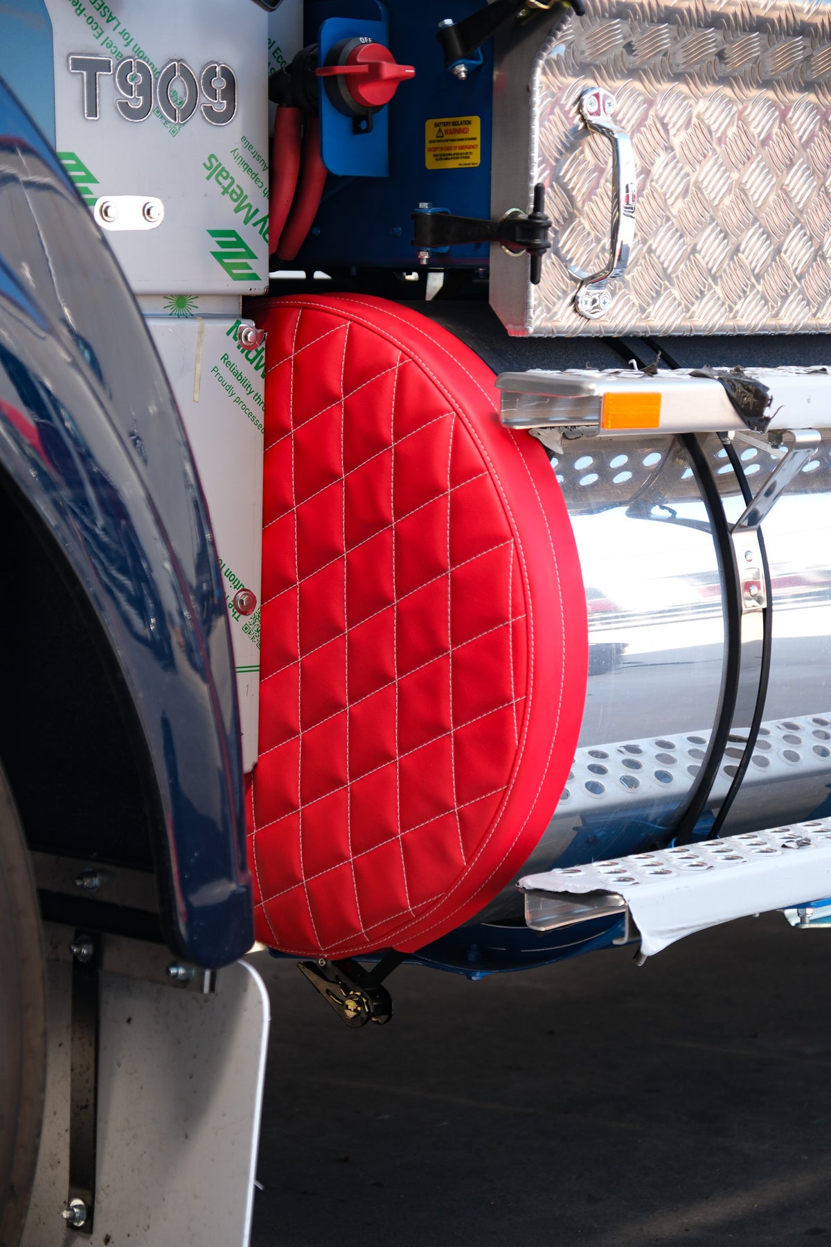 SPECIAL- T SERIES TANK END COVERS